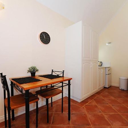 Spencer Suites Олбани Экстерьер фото