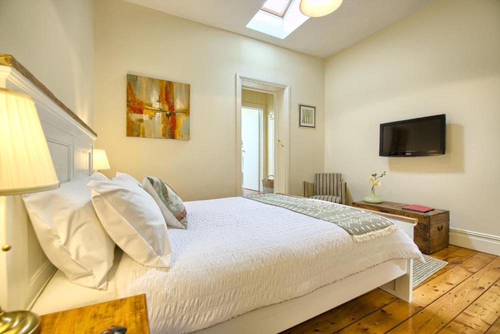 Spencer Suites Олбани Экстерьер фото